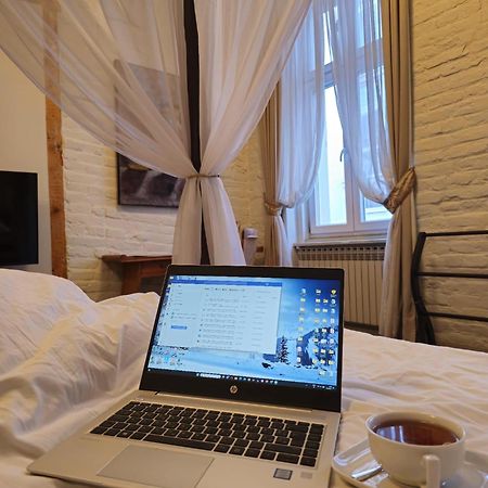 Superb Luxury Suites Belgrado Esterno foto