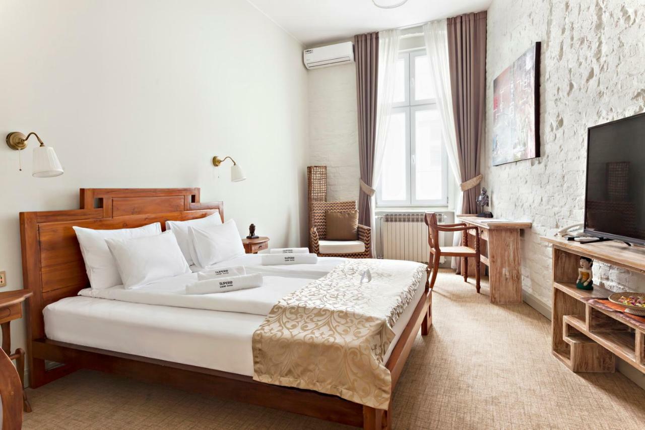Superb Luxury Suites Belgrado Camera foto