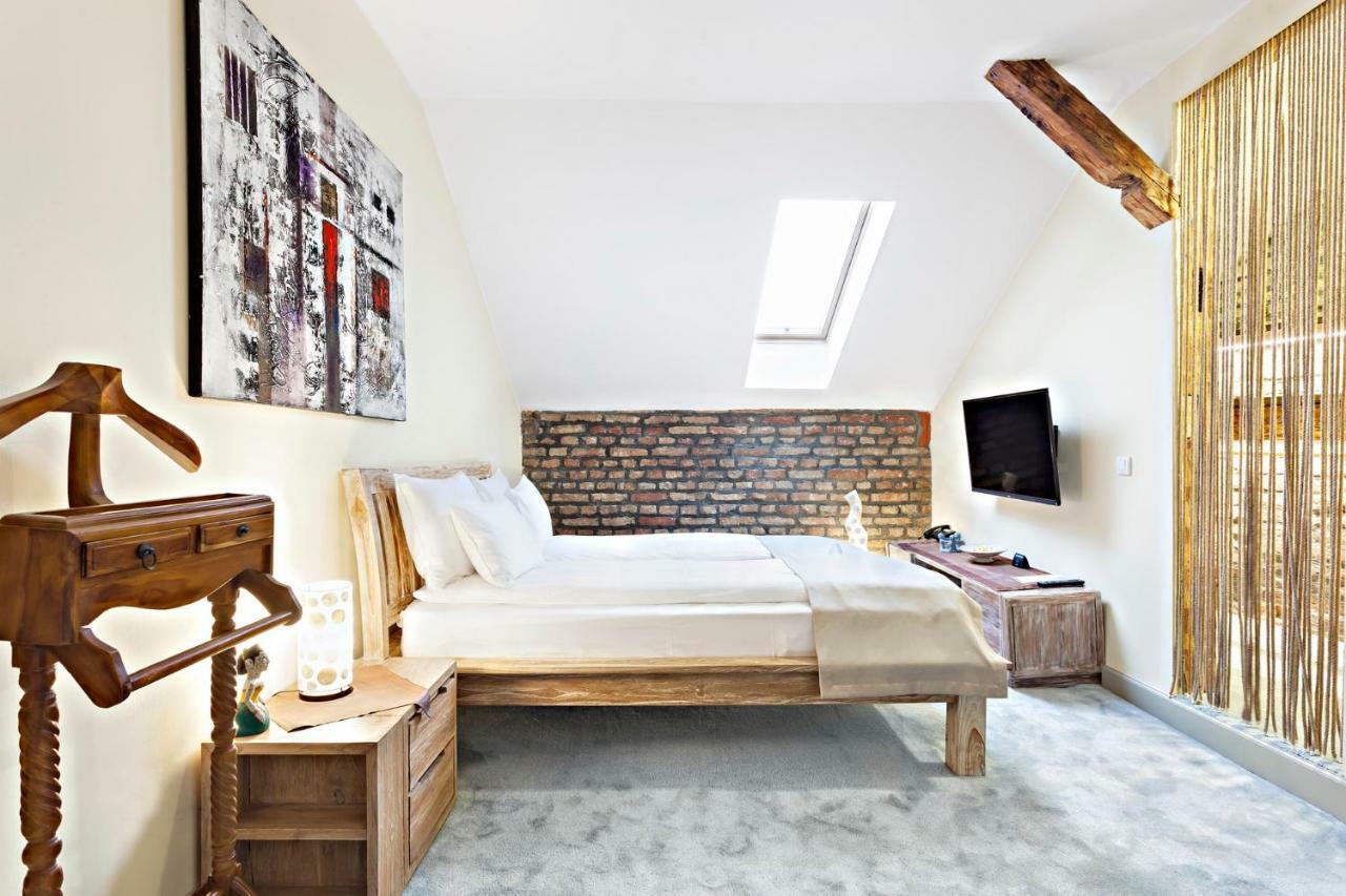 Superb Luxury Suites Belgrado Esterno foto