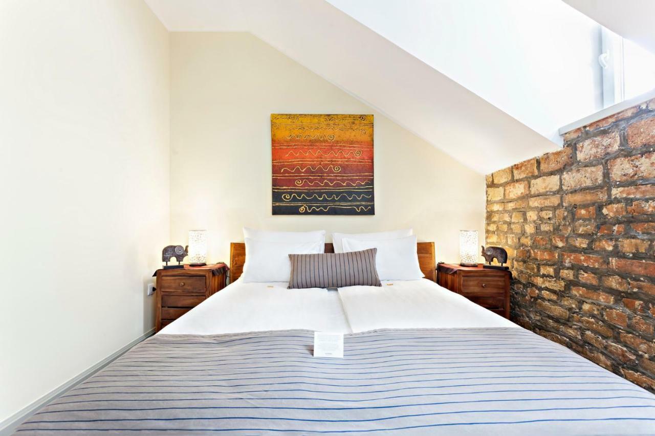 Superb Luxury Suites Belgrado Camera foto