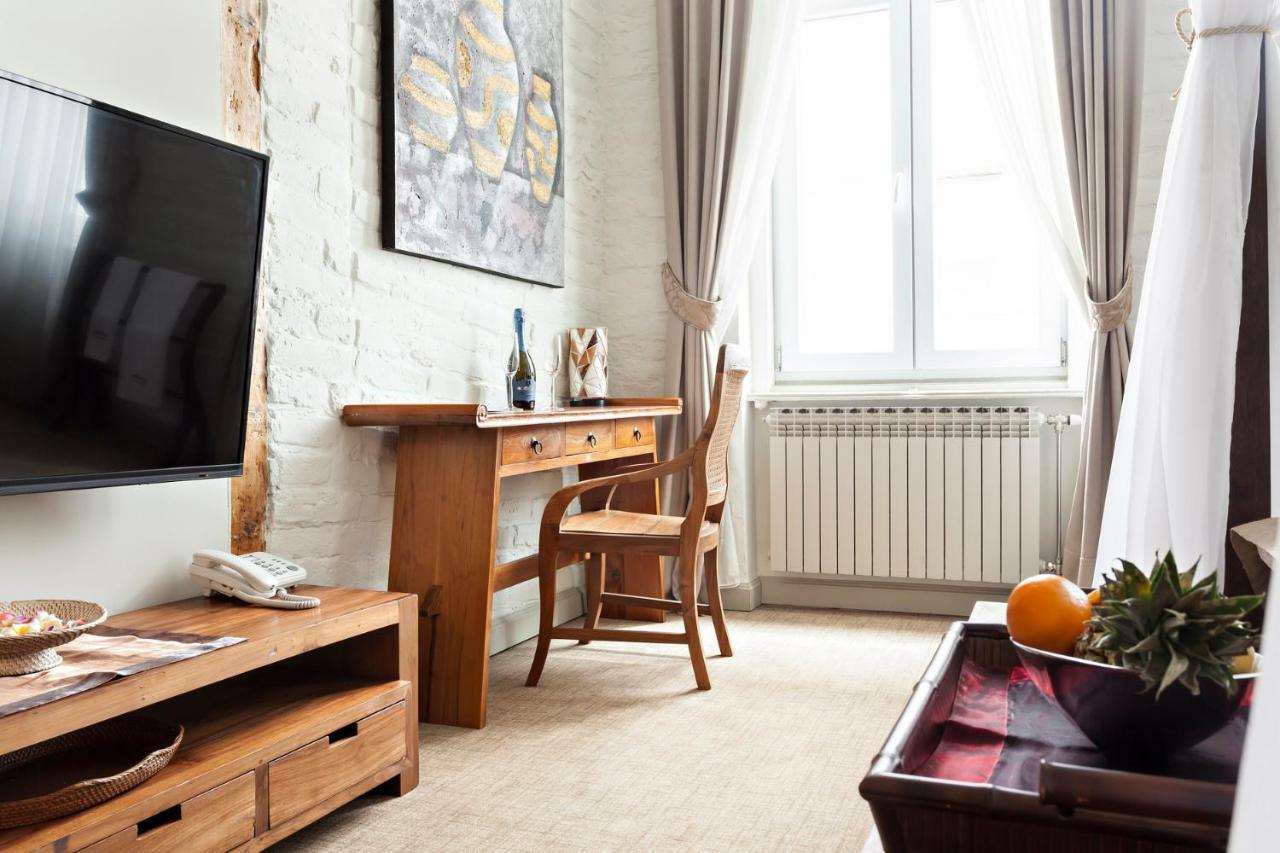 Superb Luxury Suites Belgrado Esterno foto