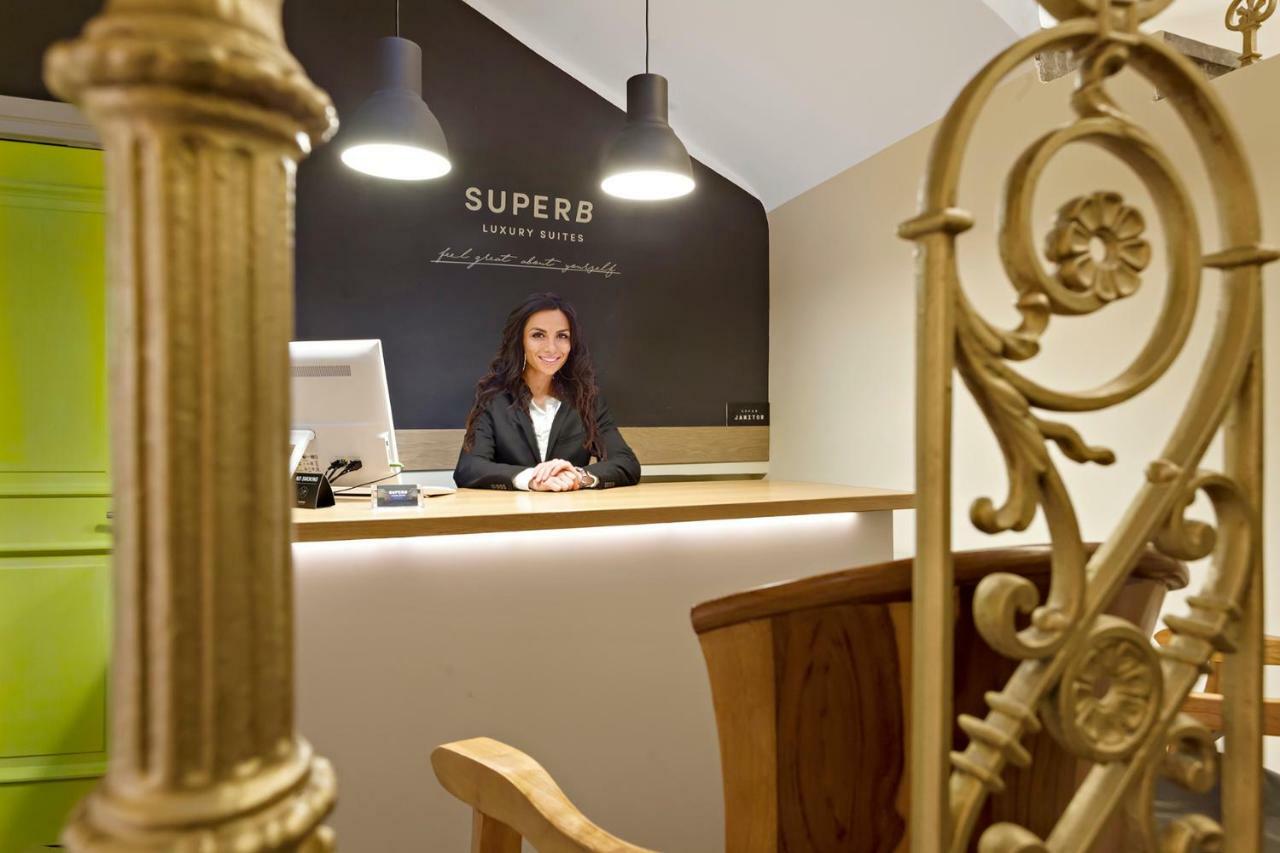 Superb Luxury Suites Belgrado Esterno foto